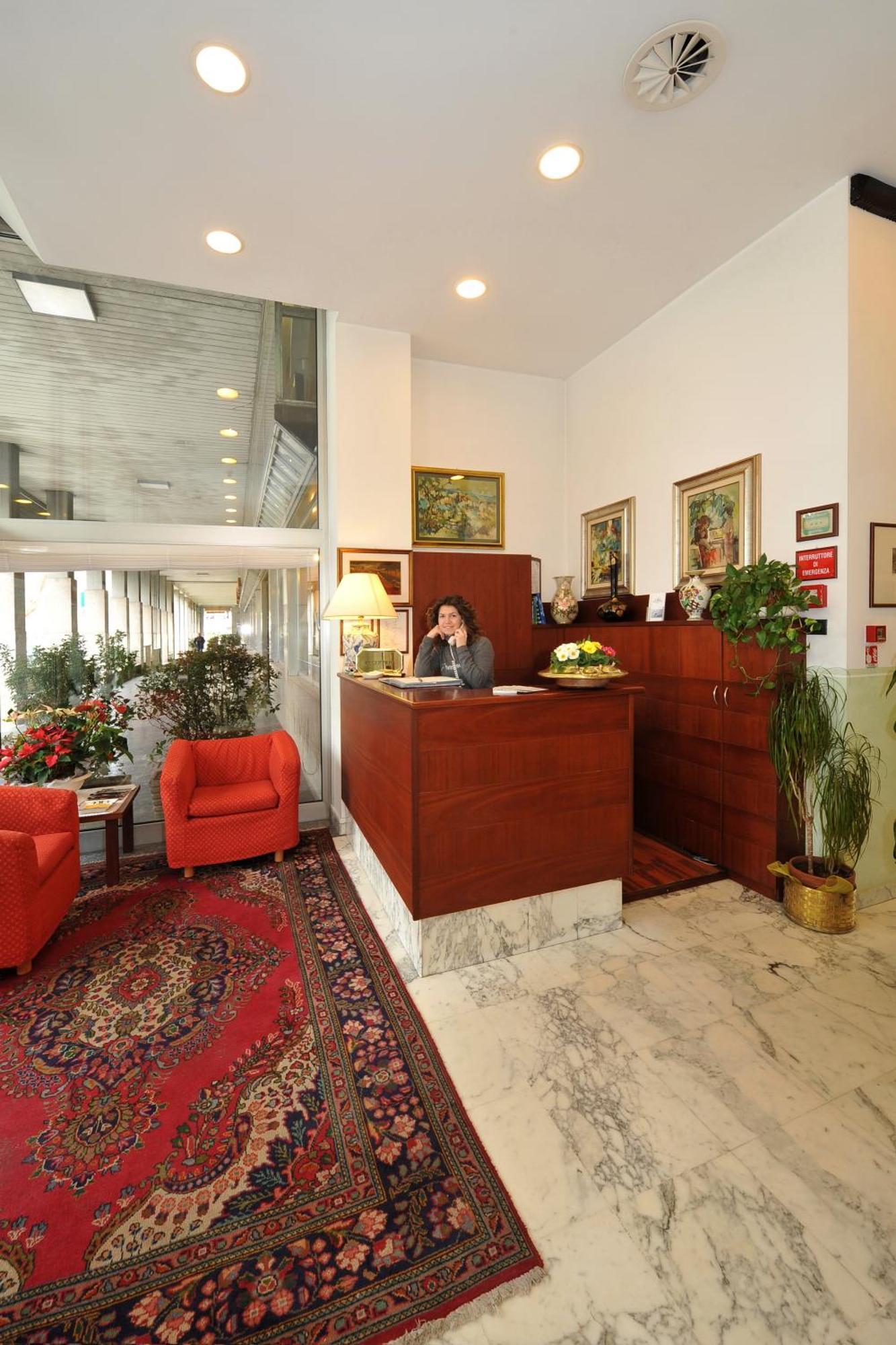 Hotel Alberi Lecco Dış mekan fotoğraf
