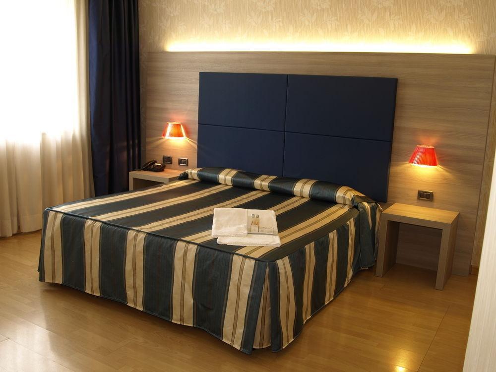 Hotel Alberi Lecco Dış mekan fotoğraf