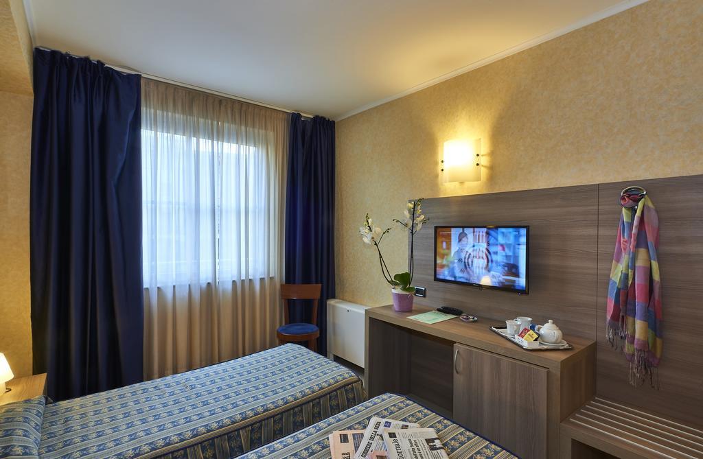 Hotel Alberi Lecco Dış mekan fotoğraf